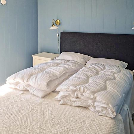 Awesome Home In Kristiansund With House Sea View Esterno foto
