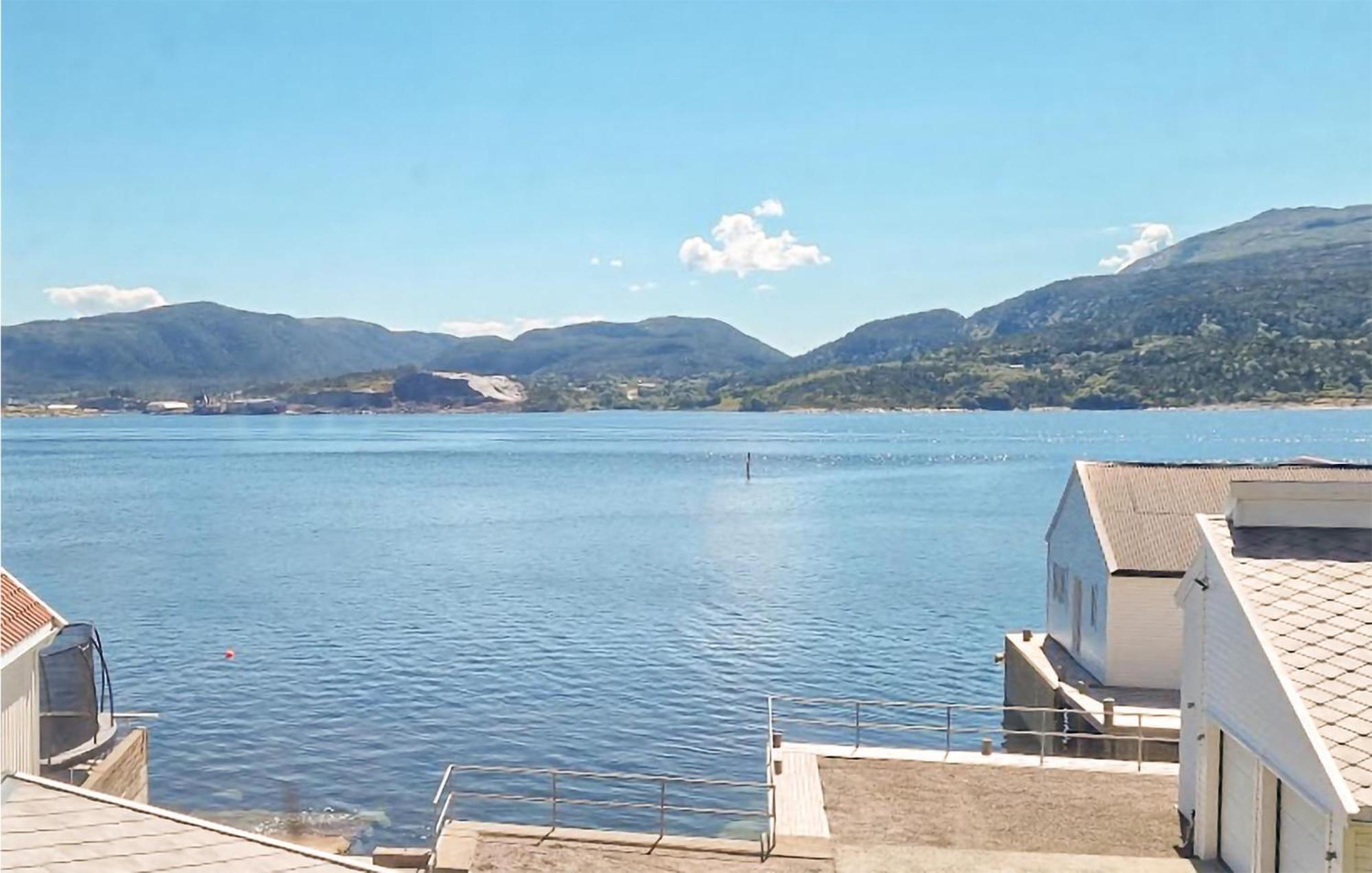 Awesome Home In Kristiansund With House Sea View Esterno foto